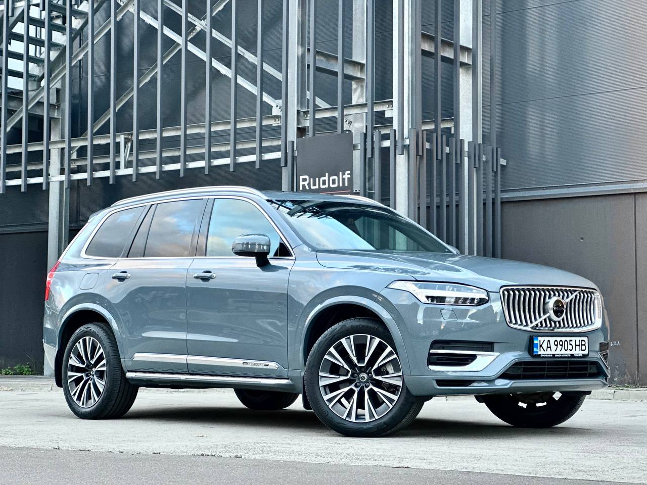 Volvo 2.0 PHEV AWD 7s 2021