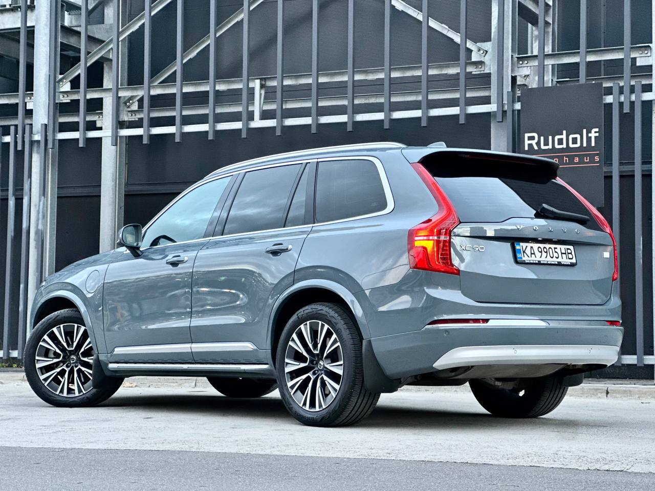 Volvo 2.0 PHEV AWD 7s 2021