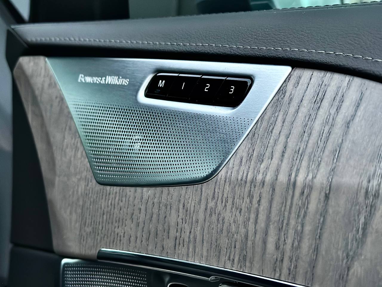 Volvo 2.0 PHEV AWD 7s 2021