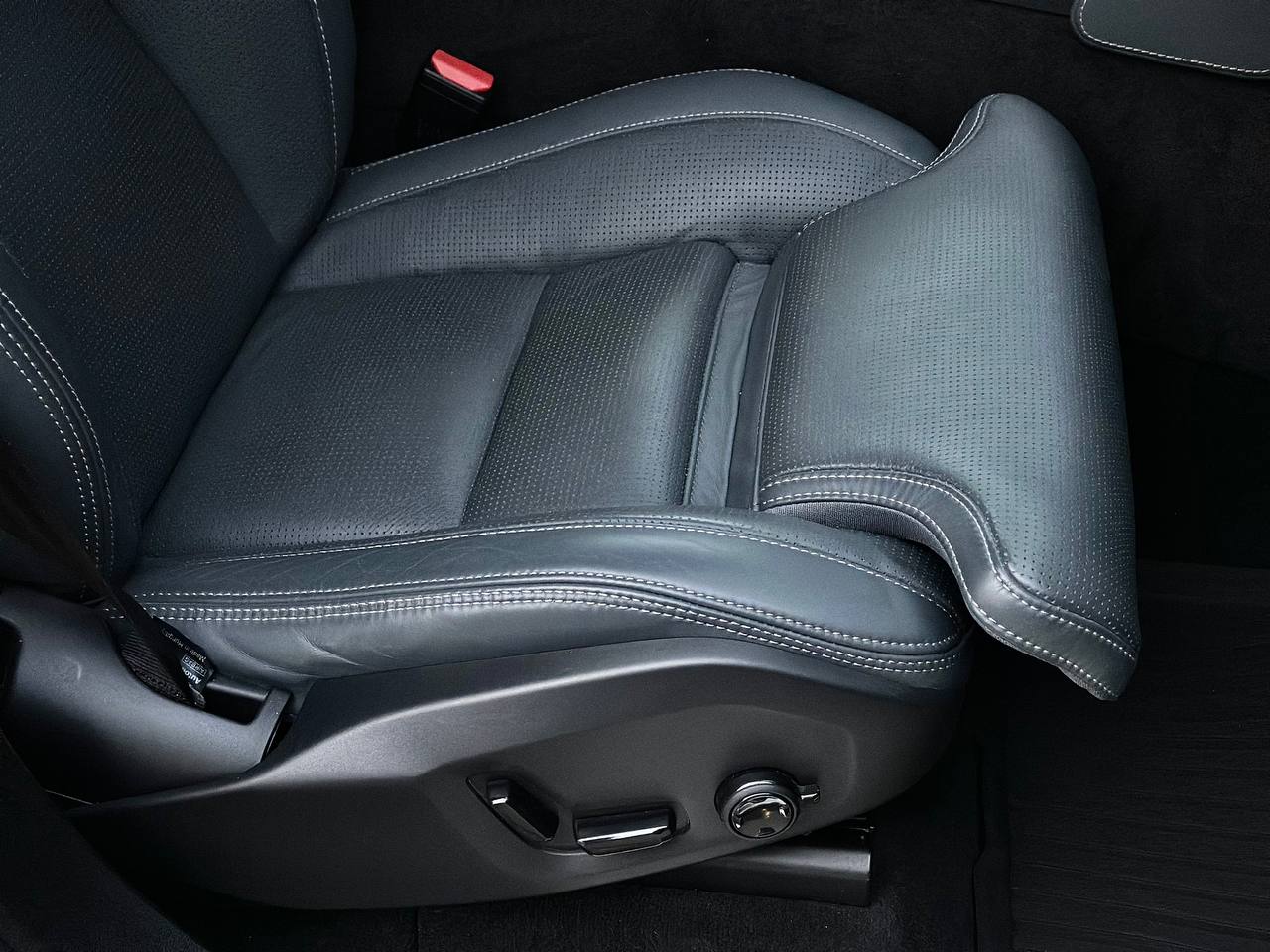 Volvo 2.0 PHEV AWD 7s 2021